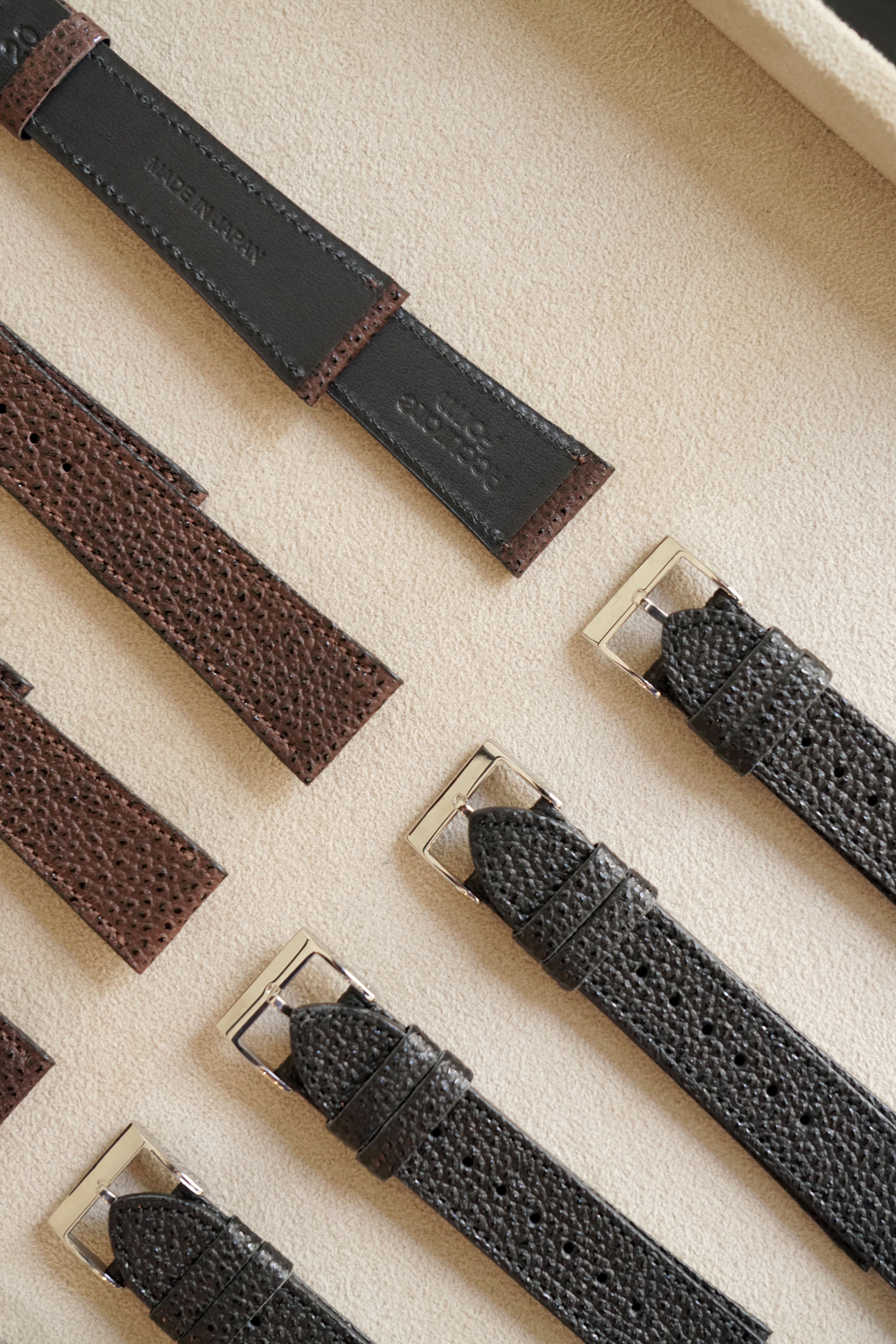 Accurate Form | 姫路黒桟革 取扱い開始のお知らせ