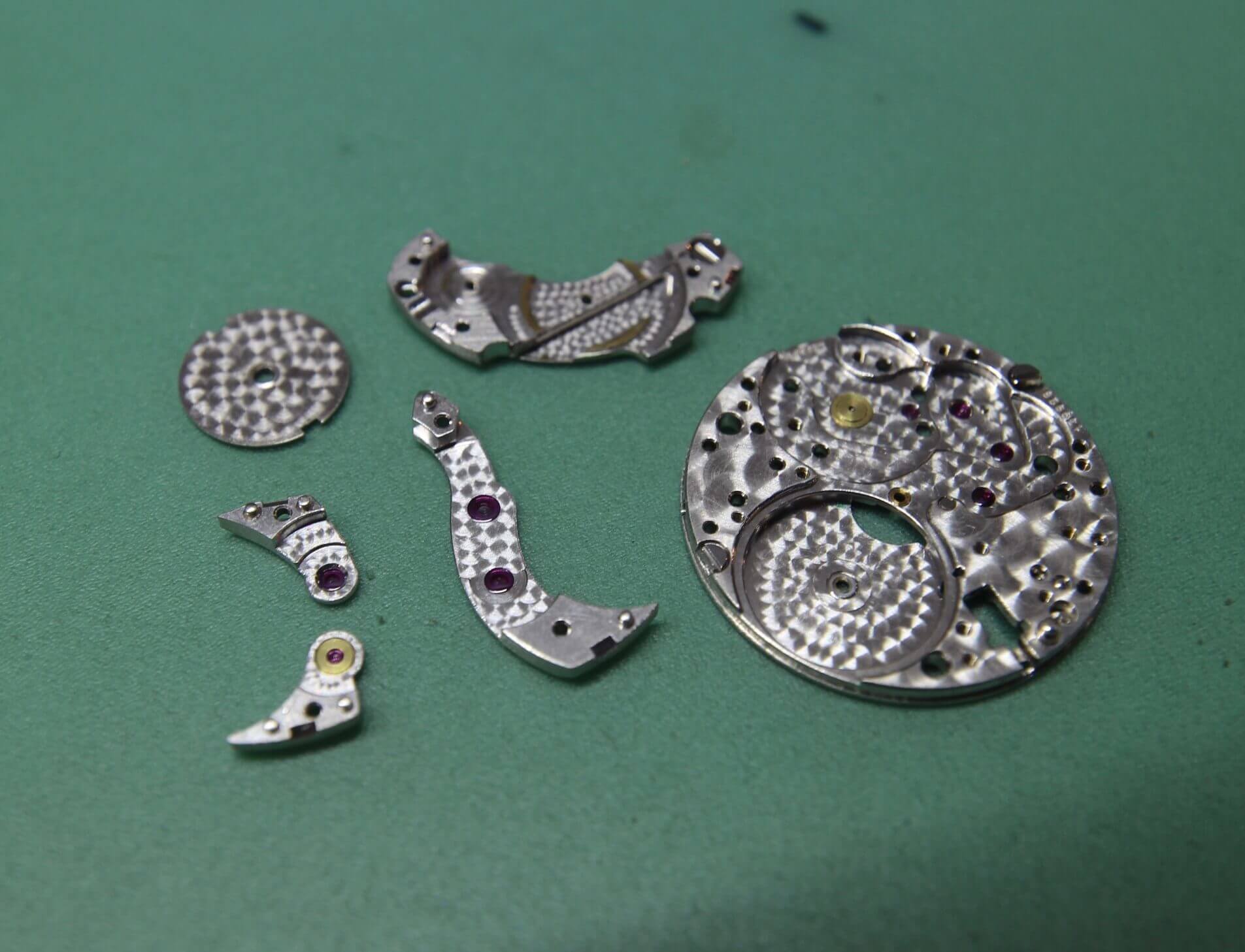 ペルラージュ装飾