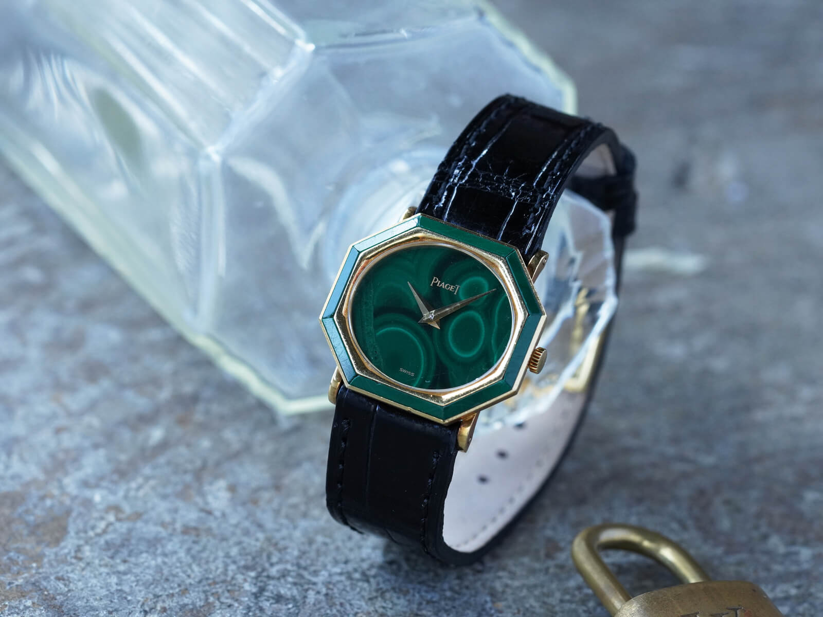 PIAGET　ピアジェ　時計ケース　正規品　中古 ピアジェ/スクエアケース/バークシルバーダイヤル/Piaget/Square