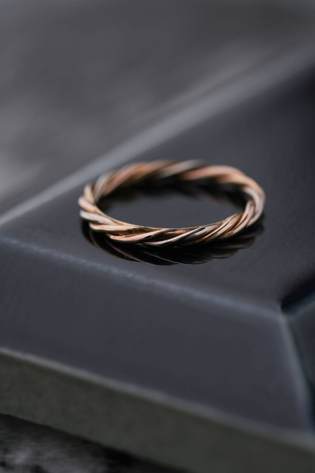 Cartier カルティエ 8号 カルティエ/ツイスト/トリニティ/ゴールド/リング/8号/Cartier/Twisted