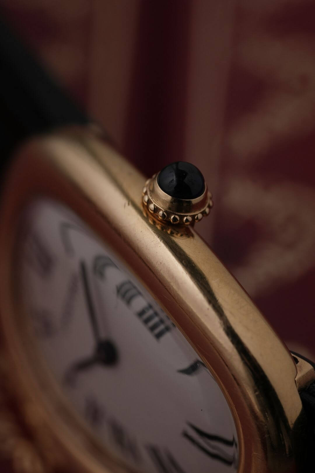 ベニュワール①70万 カルティエ/ベニュワール/PARISホワイトローマンダイヤル/Cartier