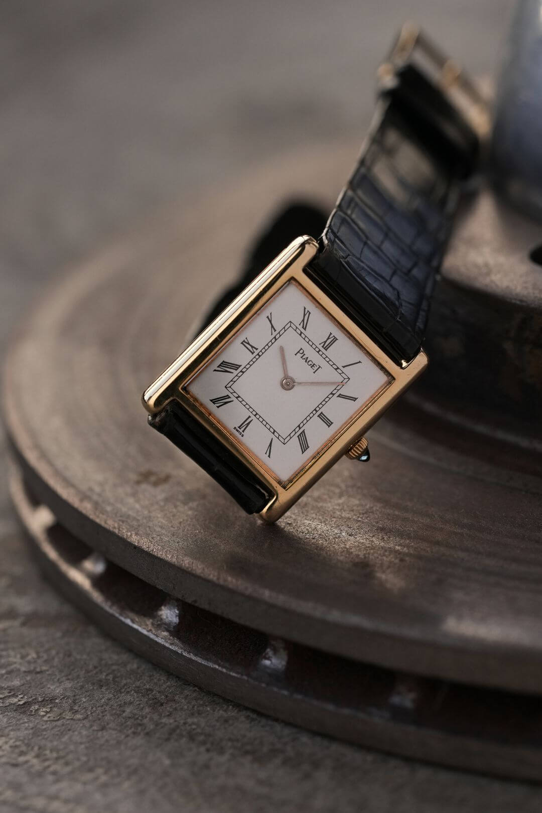 PIAGET　ピアジェ　時計ケース　正規品　中古 ピアジェ/タンクスクエアケース/ホワイトローマンダイヤル
