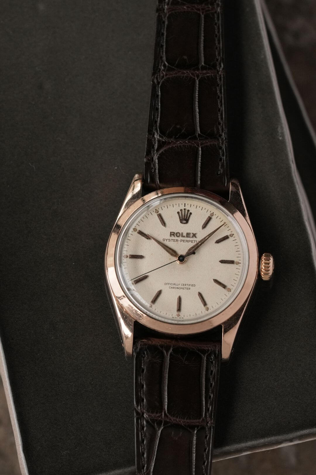 ROLEX オイスターパーペチュアル 自動巻き 腕時計　ヴィンテージ ロレックス/オイスターパーペチュアル/セミバブルバック