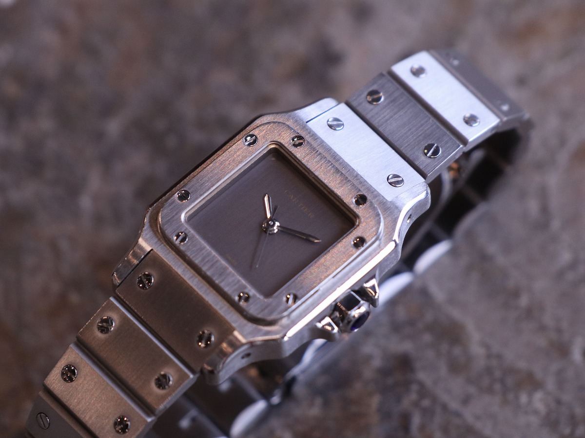 カルティエ　ハンカチーフ カルティエ/トーチュLM/CARTIER PARISギョーシェホワイト