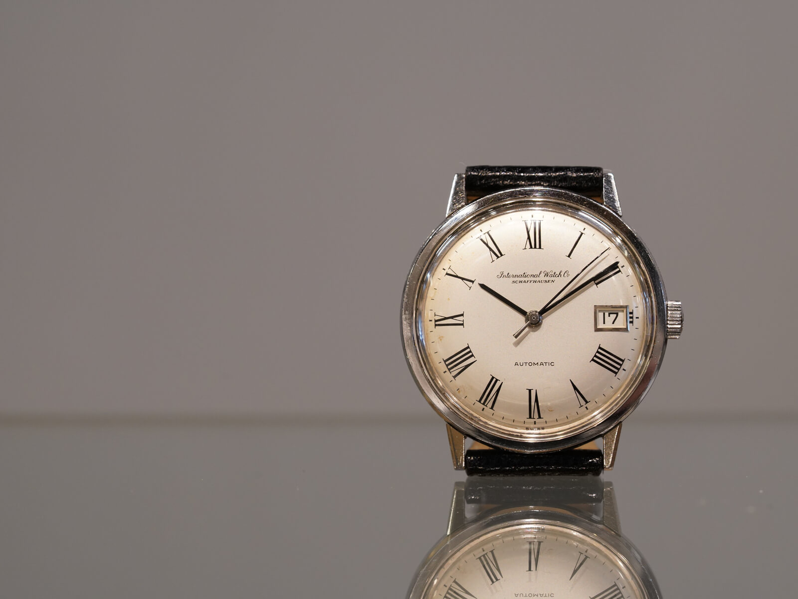 時計 IWC  INTERNATIONAL WATCH Co ペラトン式 IWC/オールドインター/ラウンドケースデイト/ビックケース