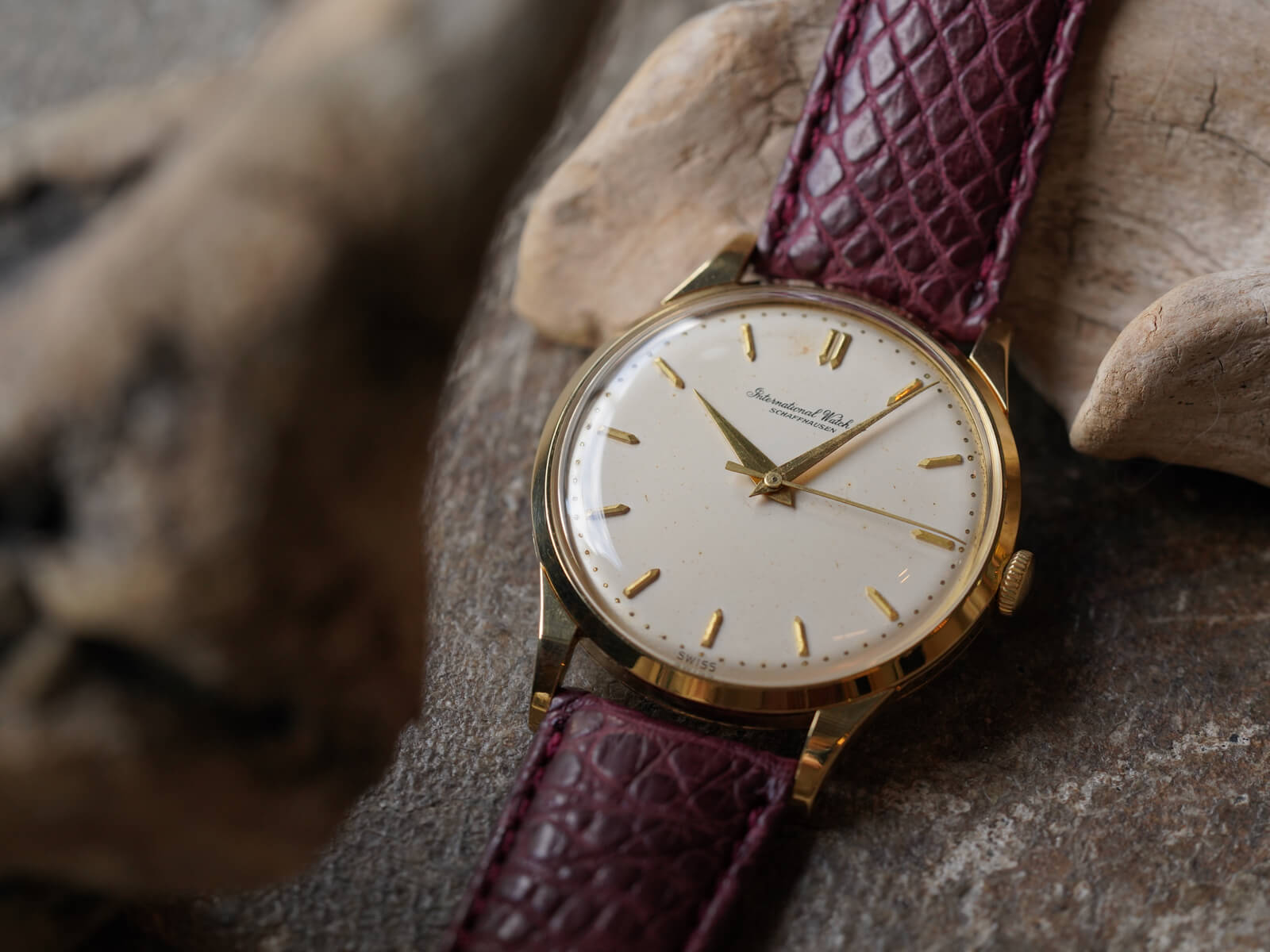 IWC　オールドインター　シャフハウゼン 手巻き IWC/オールドインター シャフハウゼン/18KYG/ドロップラグ/手