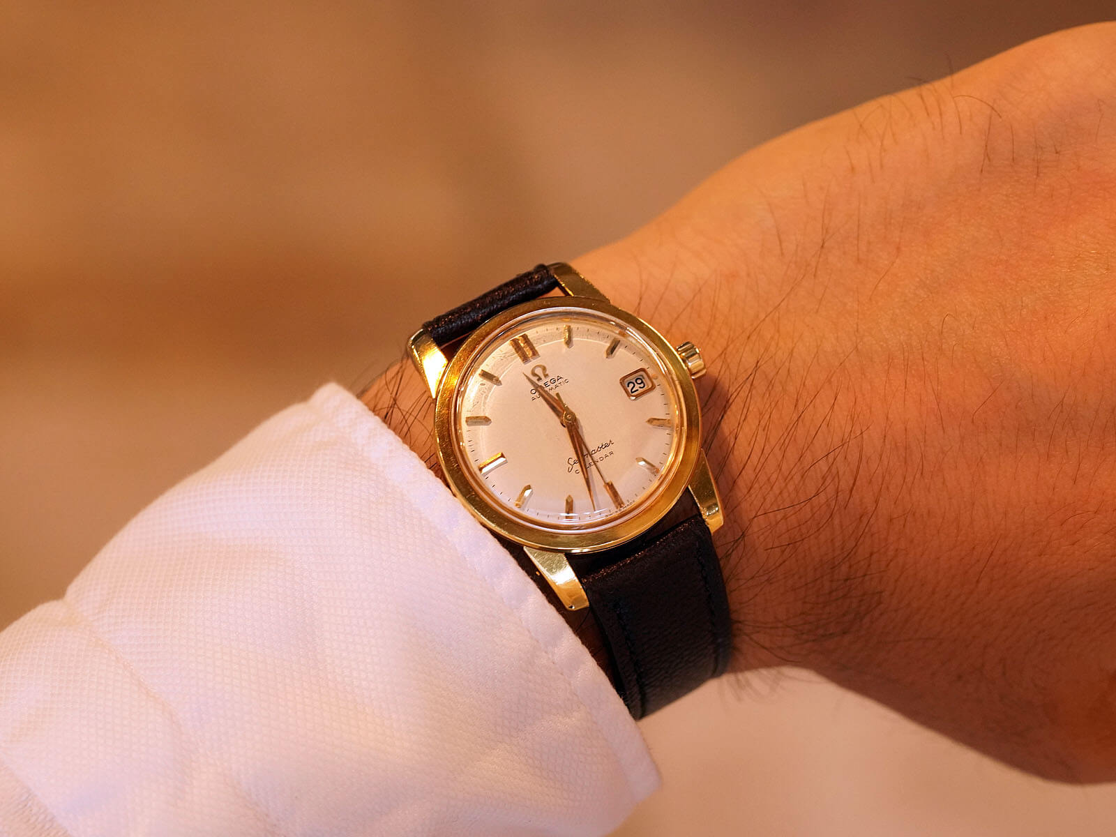 OMEGA Seamaster 自動巻き 腕時計 ゴールド OMEGA Seamaster 自動巻き時計 日付表示付き - メルカリ