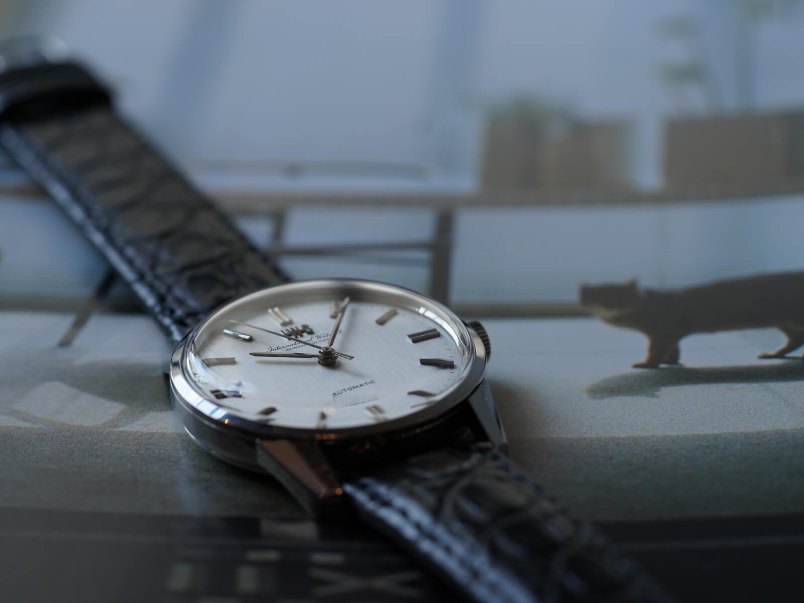 と*し様 オールドインター　IWC シャフハウゼン　シルバー 自動巻き 腕時計 IWC/オールドインター/シャフハウゼン/シルバーダイヤル/魚