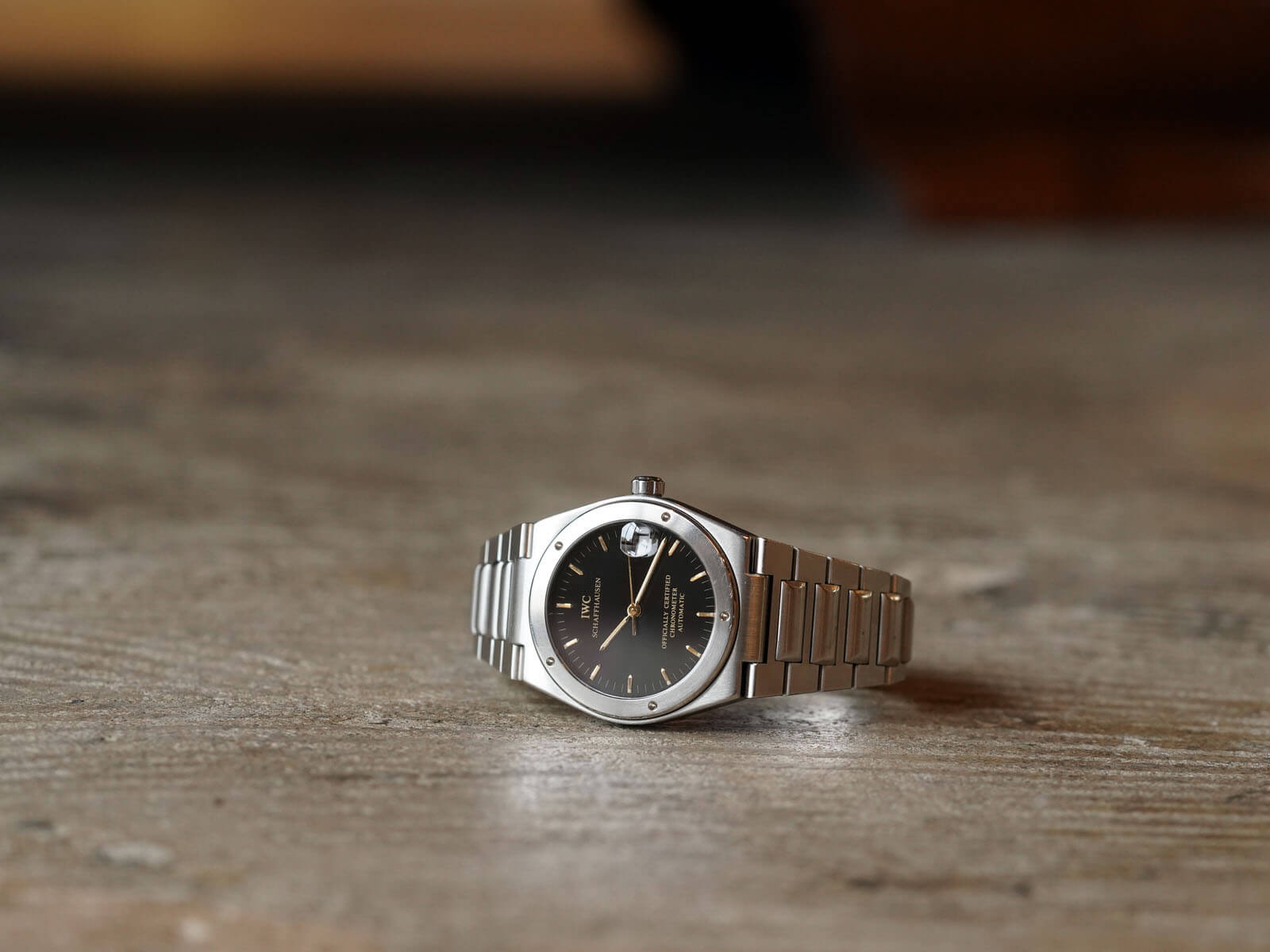 IWC インヂュニアSL  予備コマ IWC「インヂュニア」内外装の秘密 | 高級腕時計専門誌クロノス
