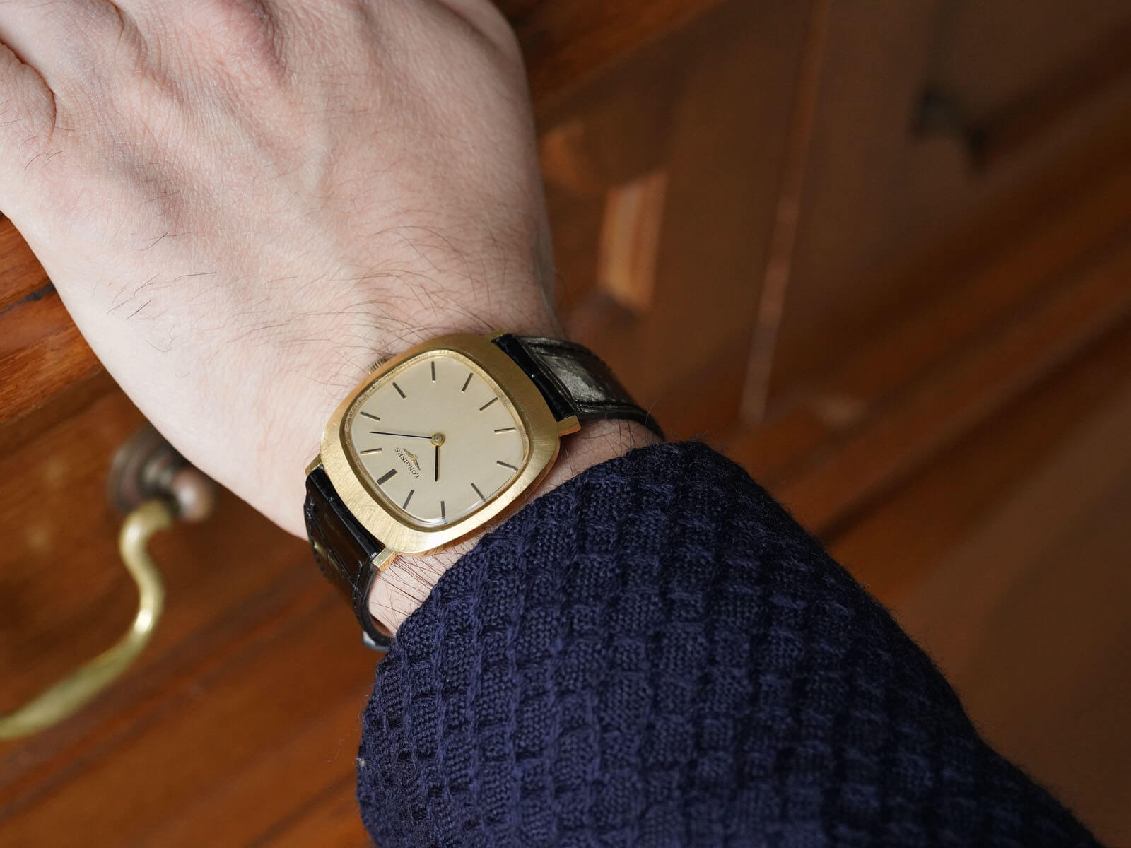 ロンジン/クッションケース/ゴールドダイヤル/Longines/Cushion