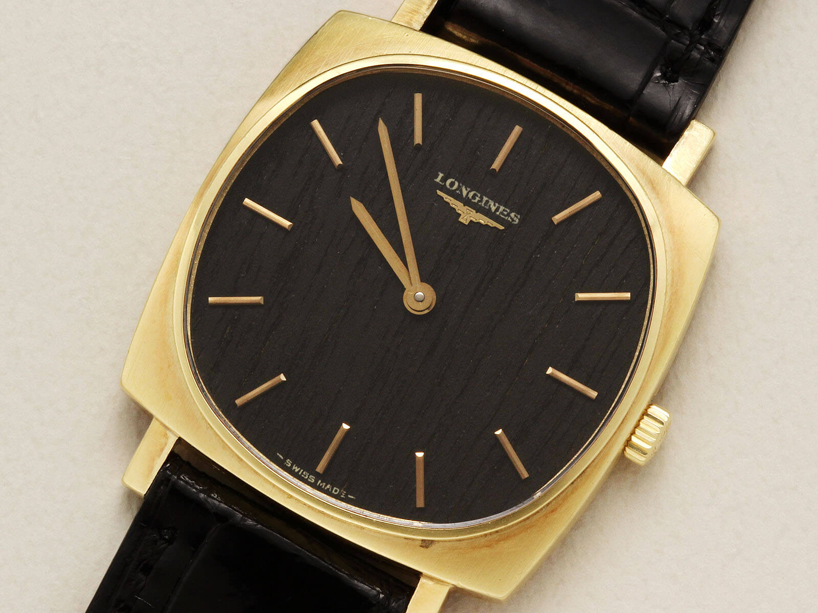 【専用ケース付き】 LONGINES L150.2　スクエア　ヴィンテージ LONGINES L150.2 MEN'S GOLD VINTAGE WATCH QUARTZ SWISS MADE