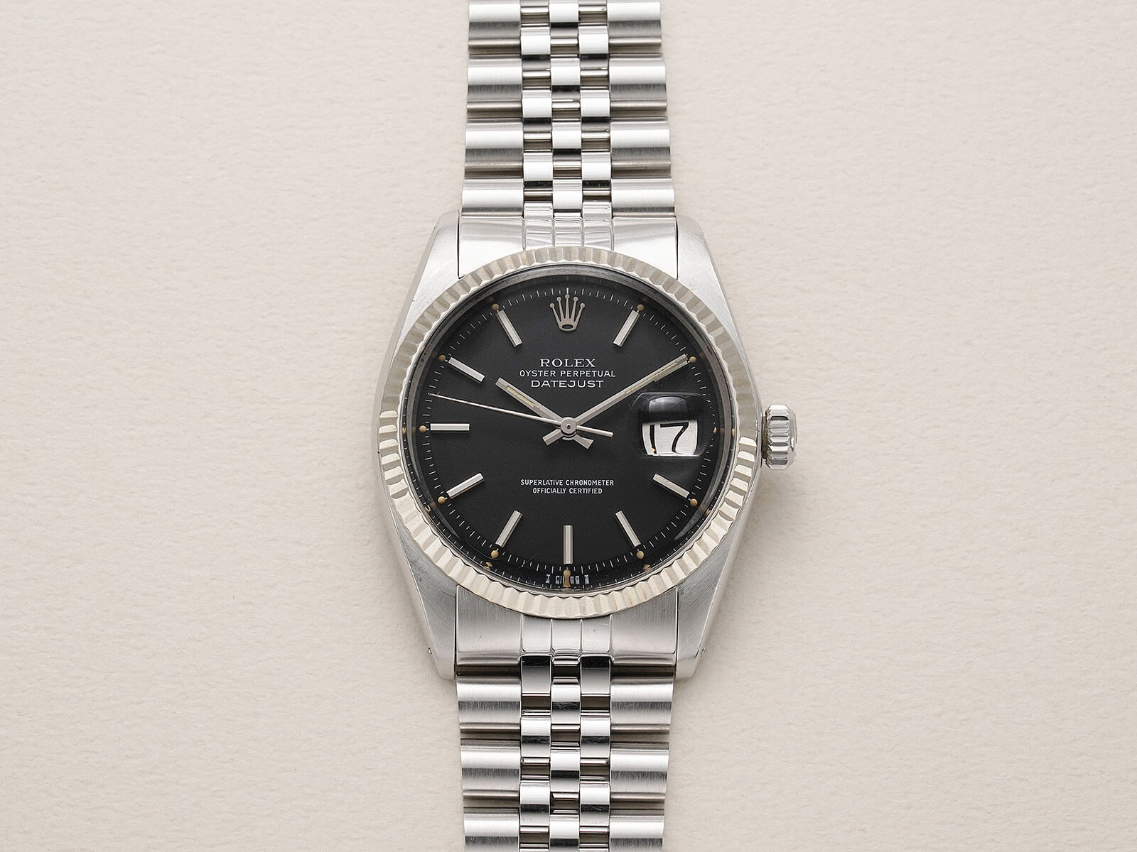 Rolex デイトジャスト かなり珍しいホワイトダイヤルの5桁デイトジャスト | ロレックス
