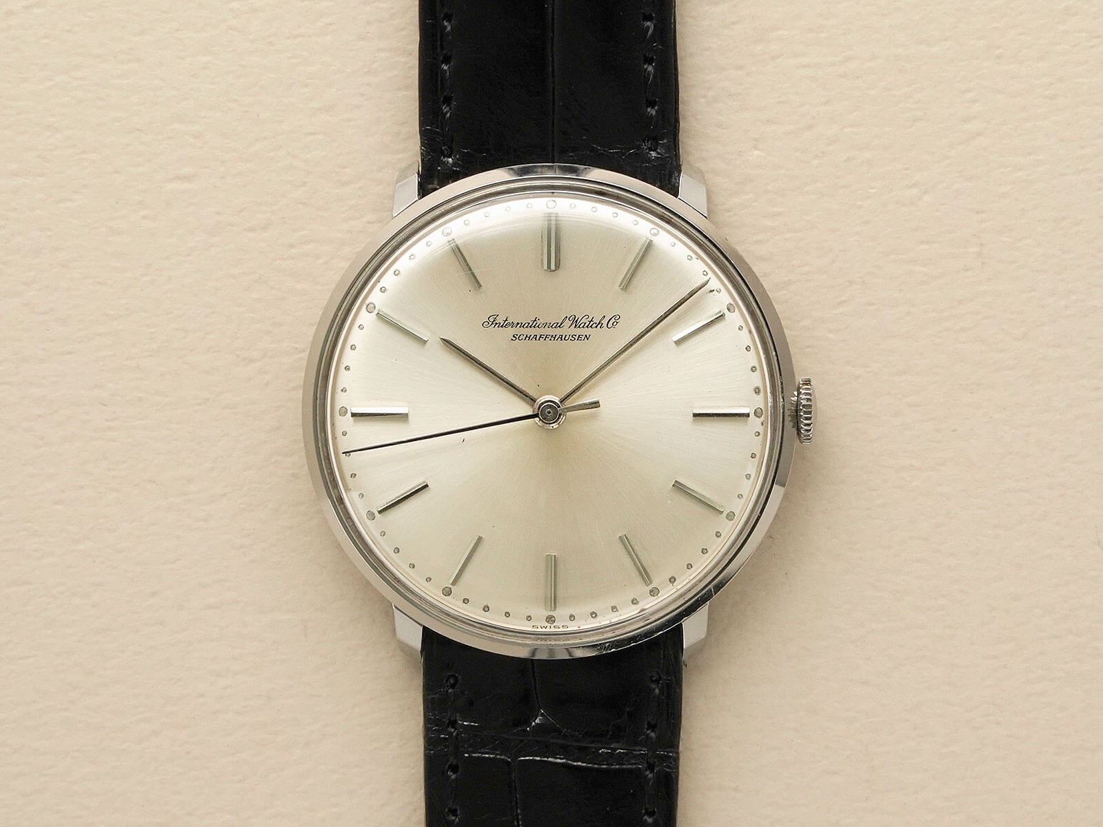 ⭐️本日限定⭐️ オールドインター IWC ジェンダ R814AD 純正ベルト付 楽天市場】【IWC SCHAFFHAUSEN】IWC オールドインター Cal.8541
