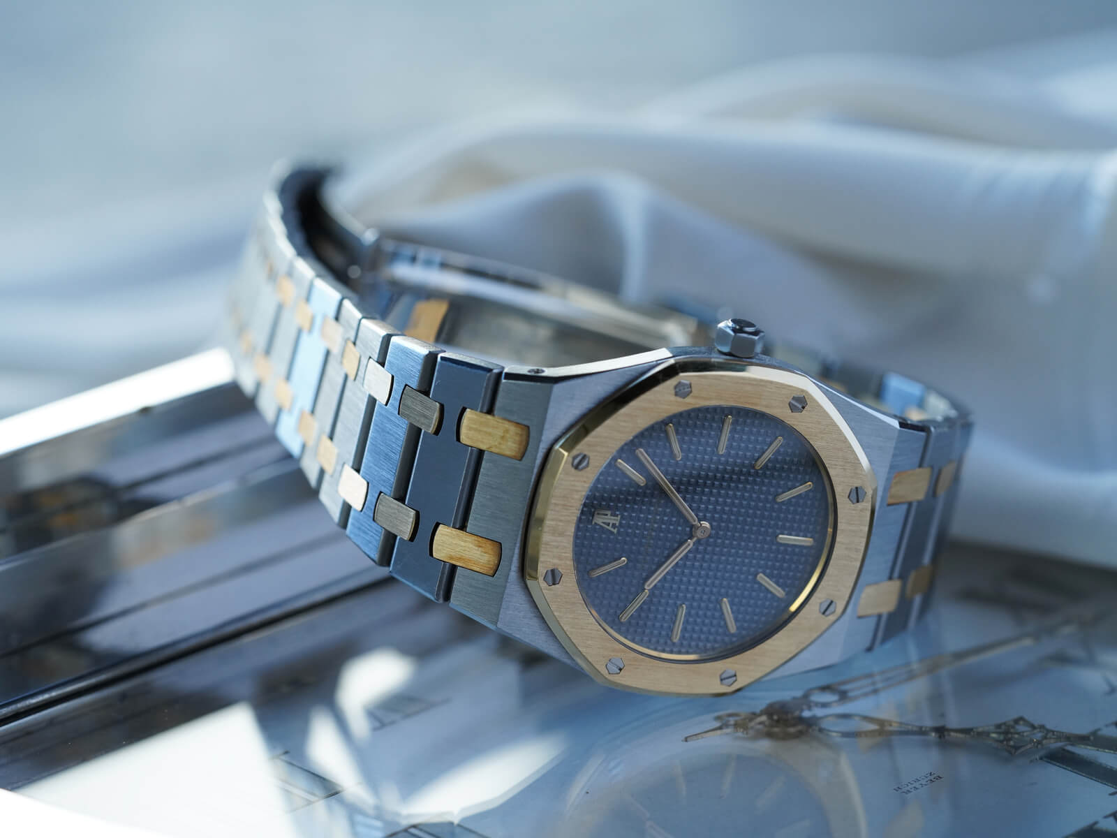 Audemars Piguet オーデマピゲ キーホルダー クロスクリーナー付き Audemars Piguet オーデマピゲ キーホルダー クロスクリーナー