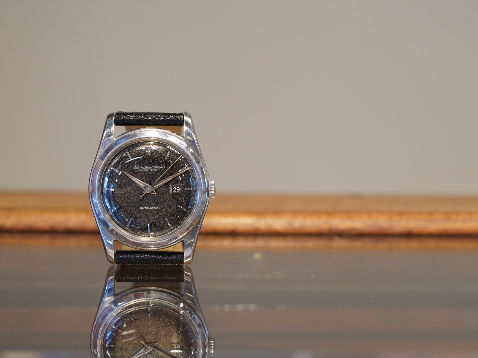 I&W 自動巻き時計 ブラックダイヤル IWC/オールドインター/ラウンドケース/バレットマットブラック