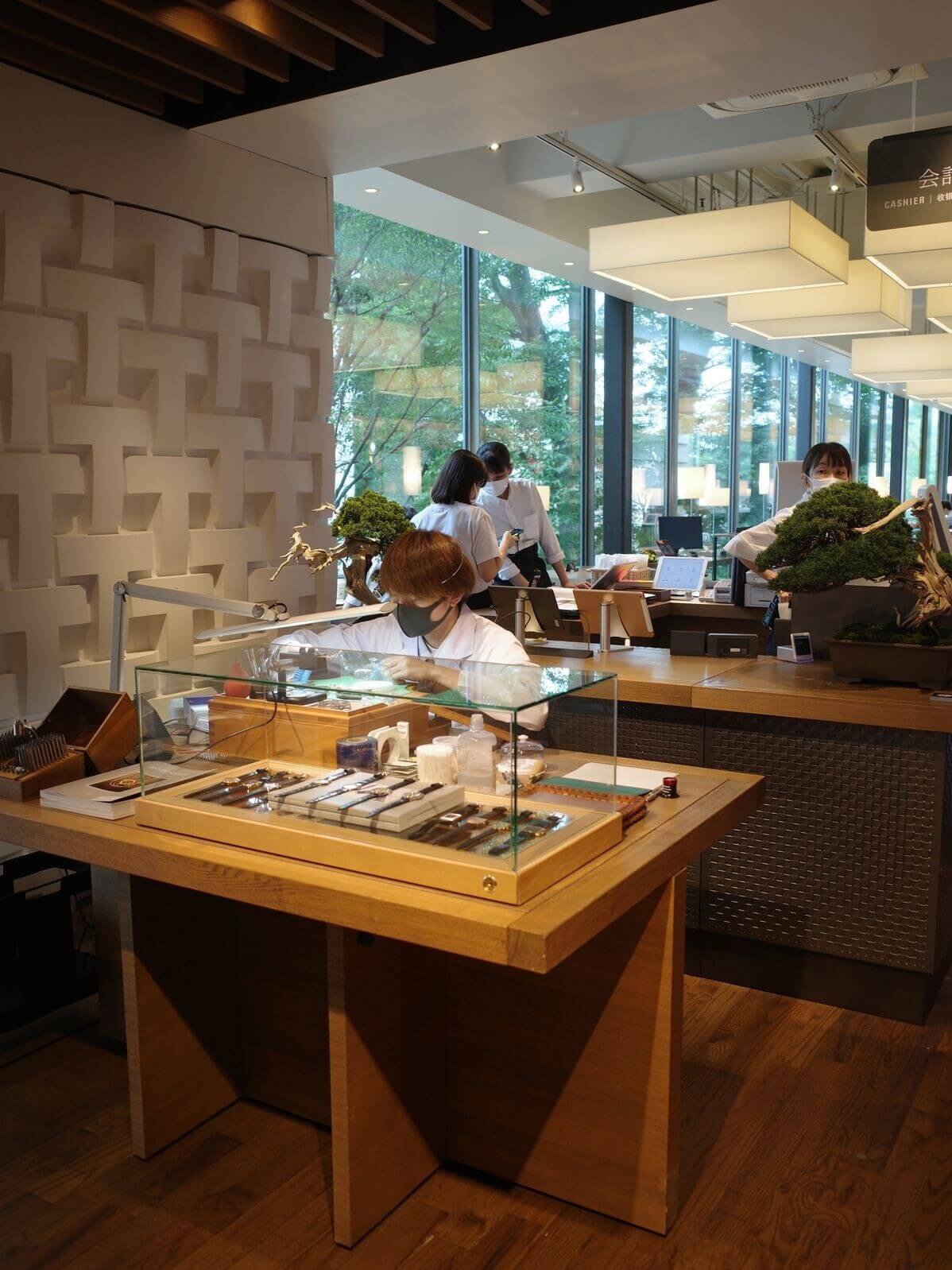 _974_https://eguchi-store.jp/ecw2507/eguchiwp/wp-content/uploads/tsutaya-12.jpg