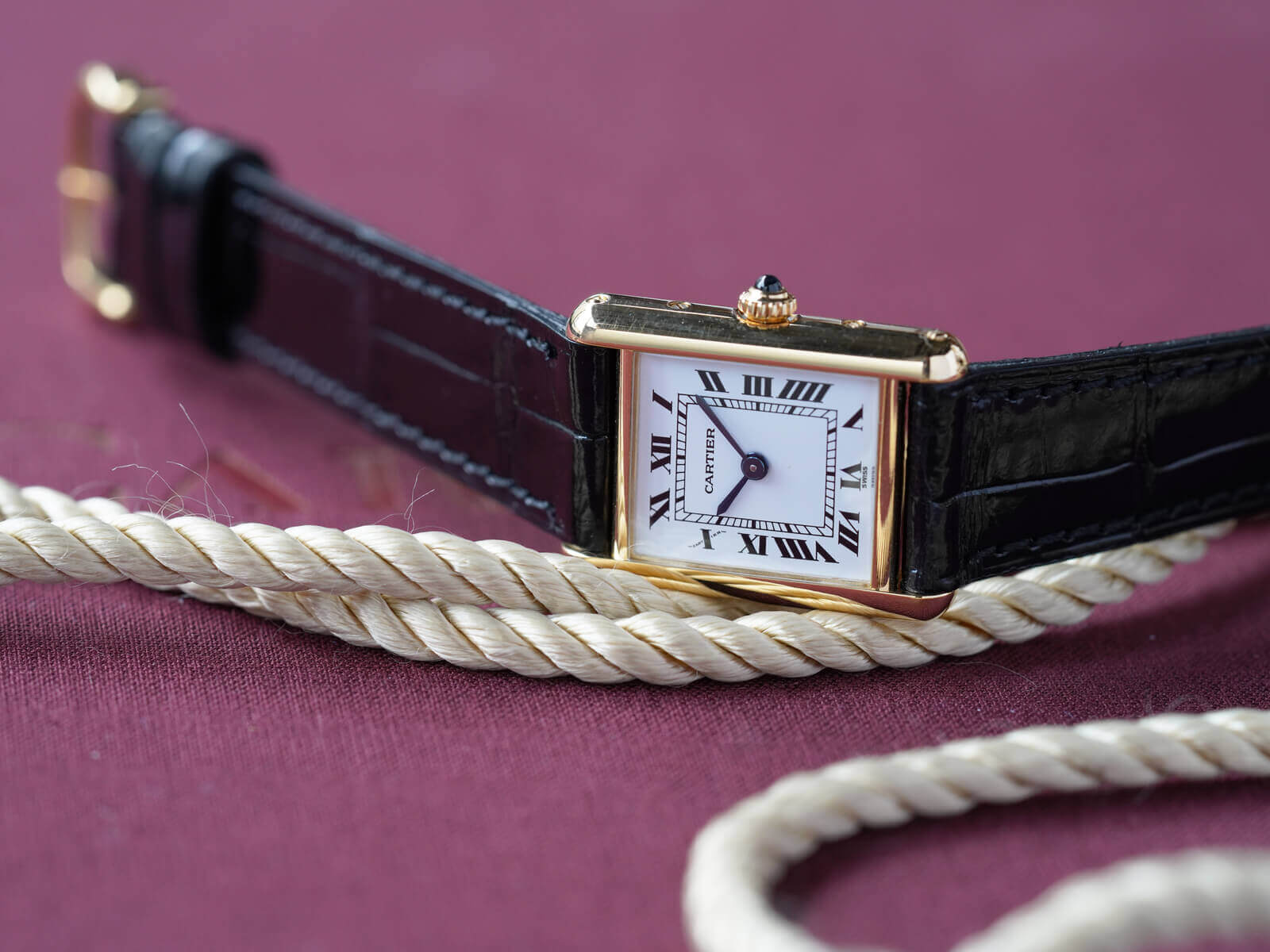 カルティエ タンク用 Cartier Tank にぴったりの時計ベルト 交換 牛革