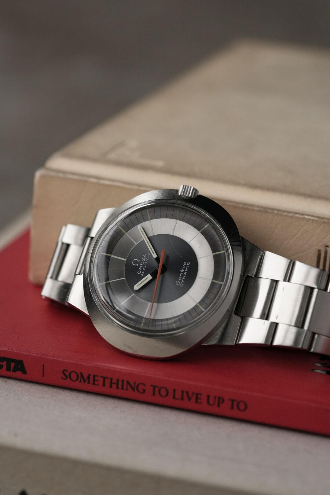 OMEGA オメガ Geneve カラーダイヤル アンティーク - メルカリ